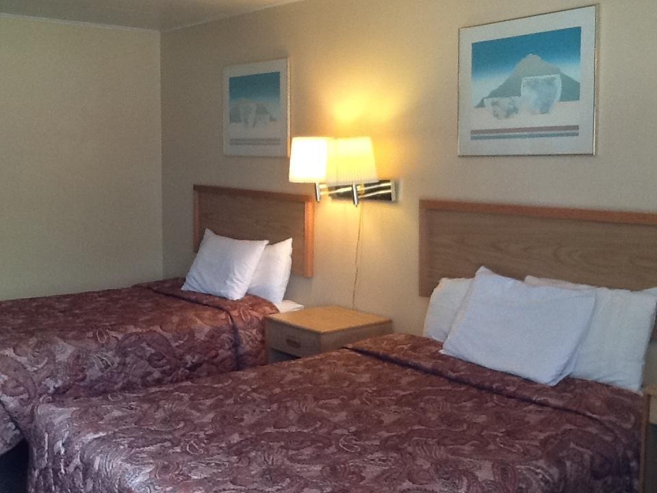 Silver Spur Motel Lander Kültér fotó